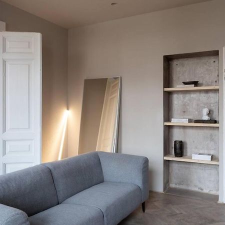 Authentic 1 Bd Old Town Apartment By Hostlovers Kaunas Esterno foto