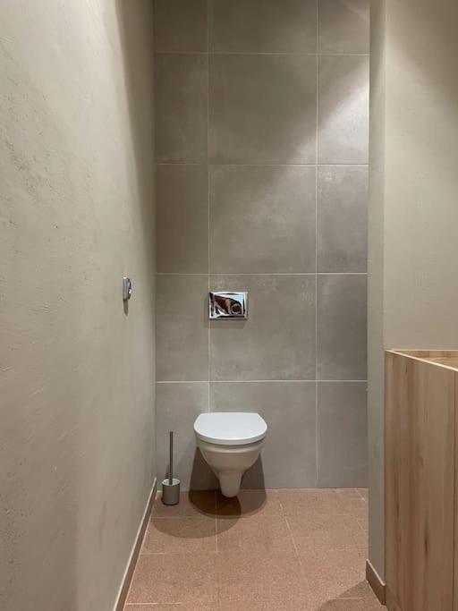 Authentic 1 Bd Old Town Apartment By Hostlovers Kaunas Esterno foto